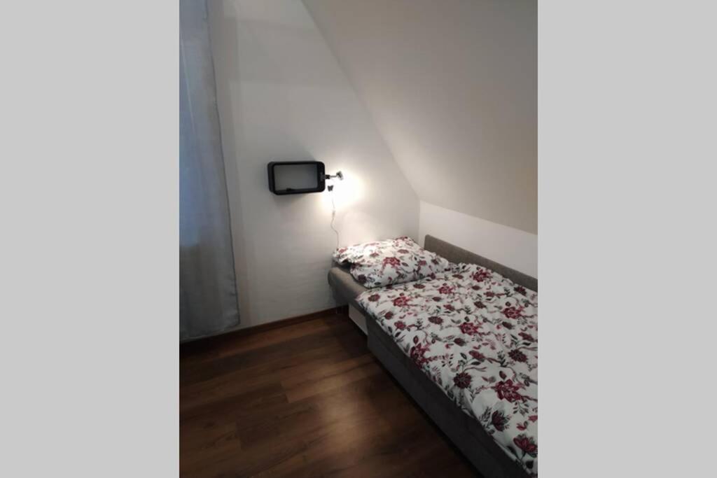Apartman Atelier Vary V Nove Zrekonstruovanem Dome Karlovy Vary Luaran gambar